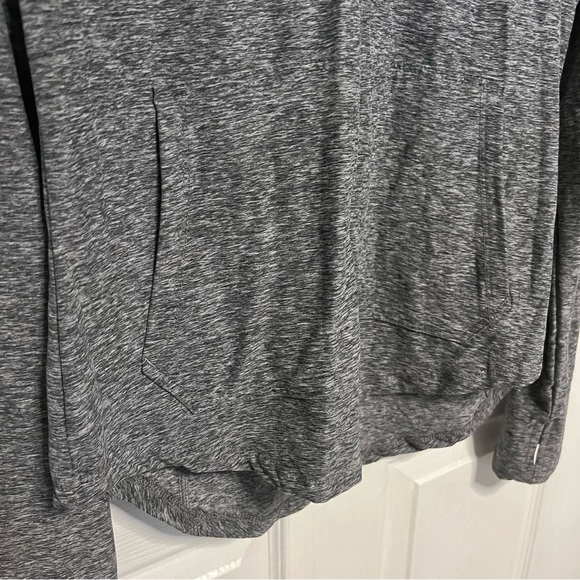 5/$100 Kyodan Grey yoga sweater - Picture 5 of 5
